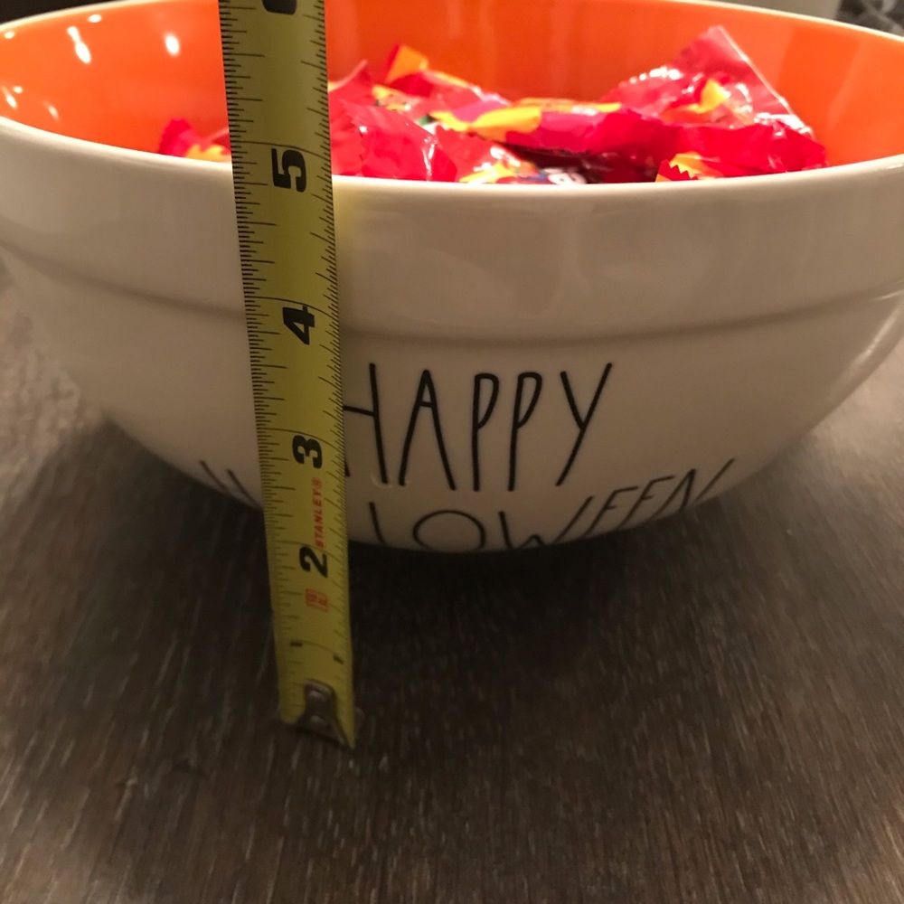 ONE LEFT NEW Rae Dunn HAPPY HALLOWEEN large bowl - Picture 4 of 7